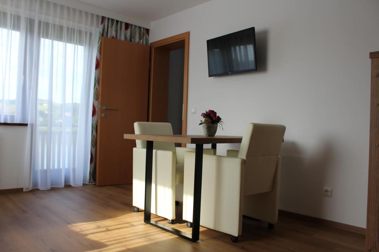 Gasthof S'Schatzkastl Ardagger Markt Ngoại thất bức ảnh
